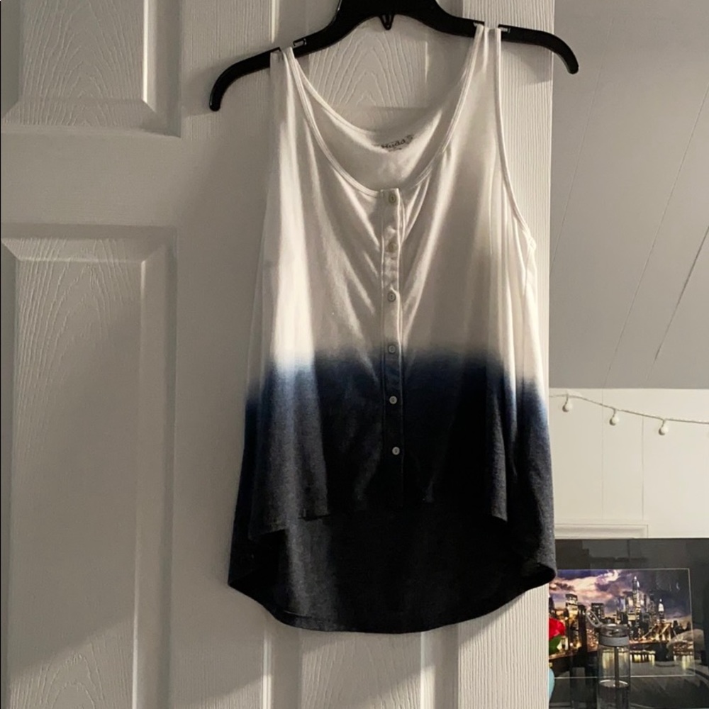 Button down Tank
